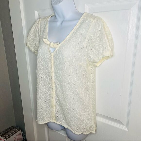 Modcloth Polished Touch Cotton Eyelet Blouse Puff Sleeves Tie Front Ivory M - Picture 11 of 13